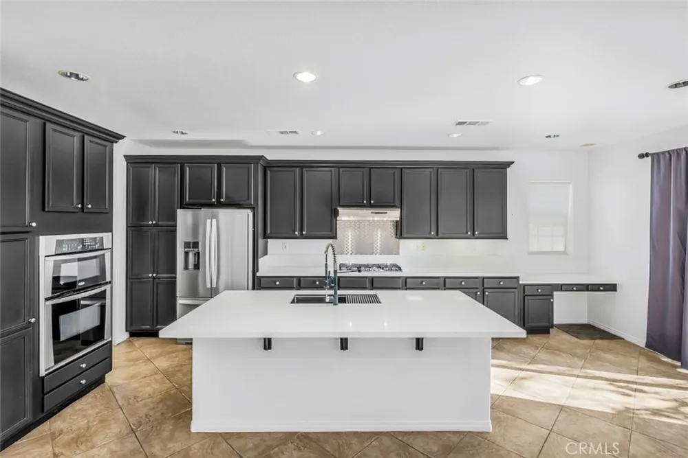 5523 Segovia Bakersfield, CA 93306