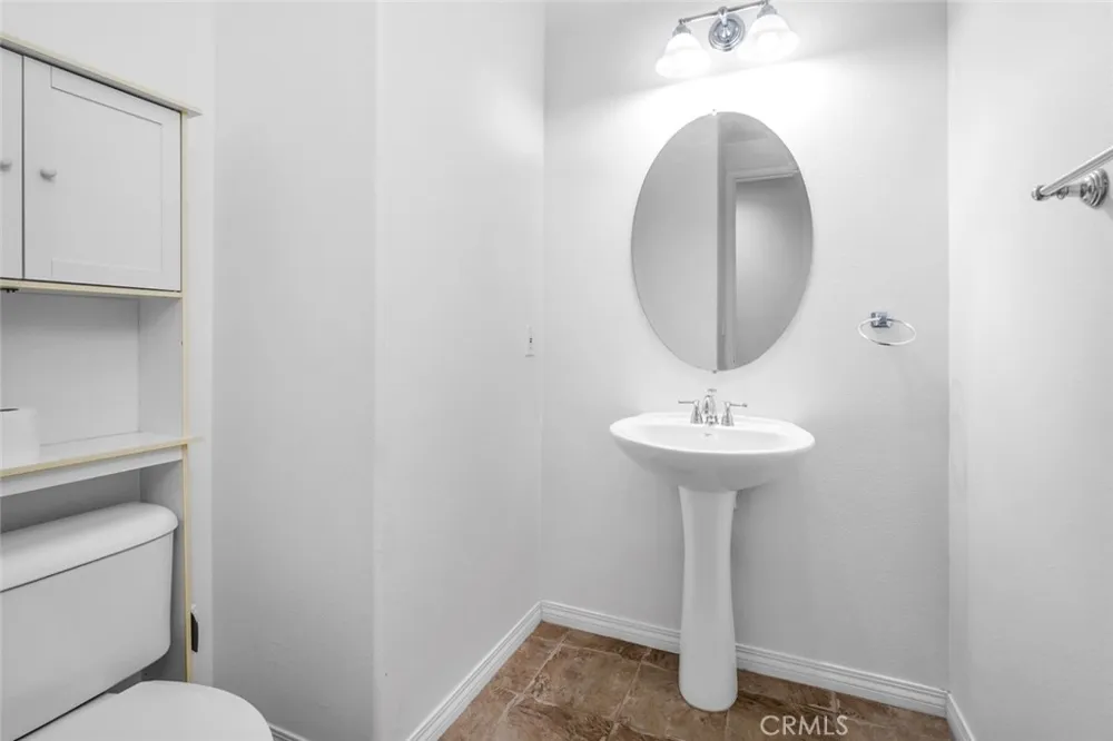5523 Segovia Bakersfield, CA 93306