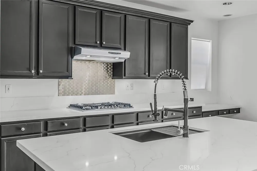 5523 Segovia Bakersfield, CA 93306