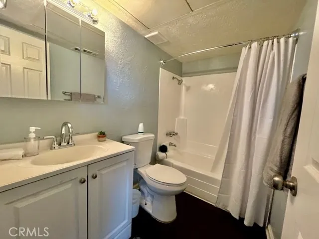 36953 Bankside Drive #5 Cathedral City, CA 92234