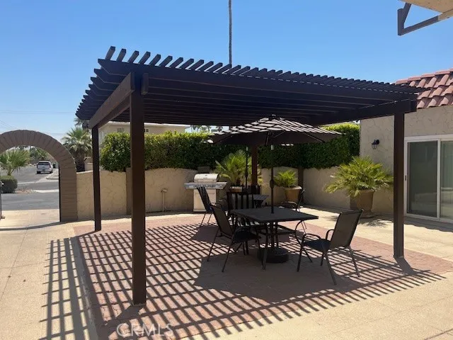 36953 Bankside Drive #5 Cathedral City, CA 92234