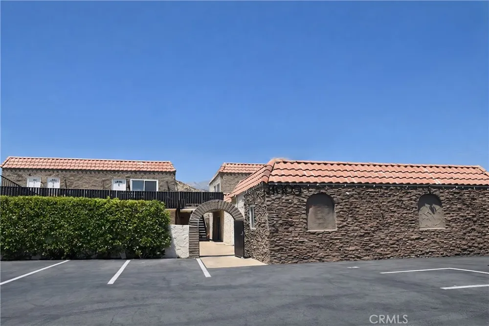 36953 Bankside Drive #5 Cathedral City, CA 92234