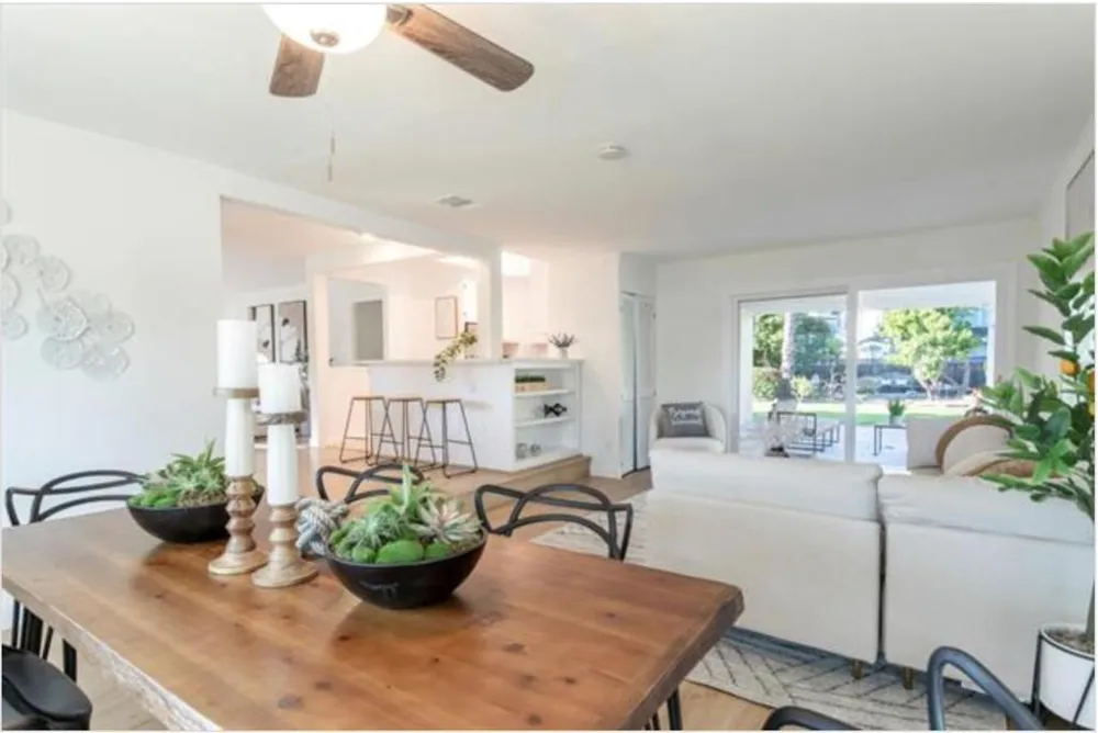 22071 Hibiscus Drive Cupertino, CA 95014