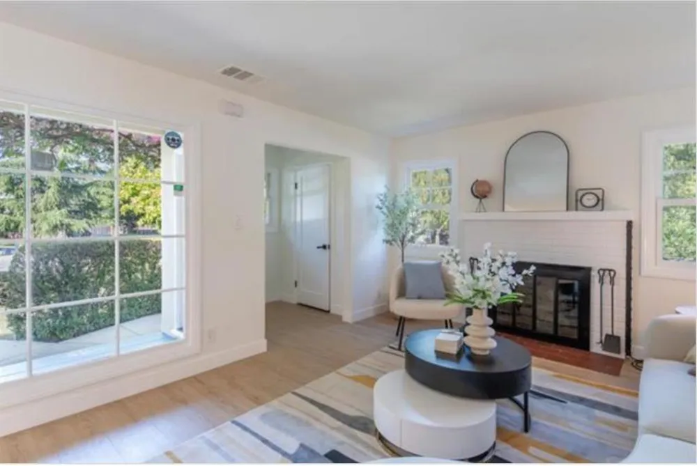 22071 Hibiscus Drive Cupertino, CA 95014