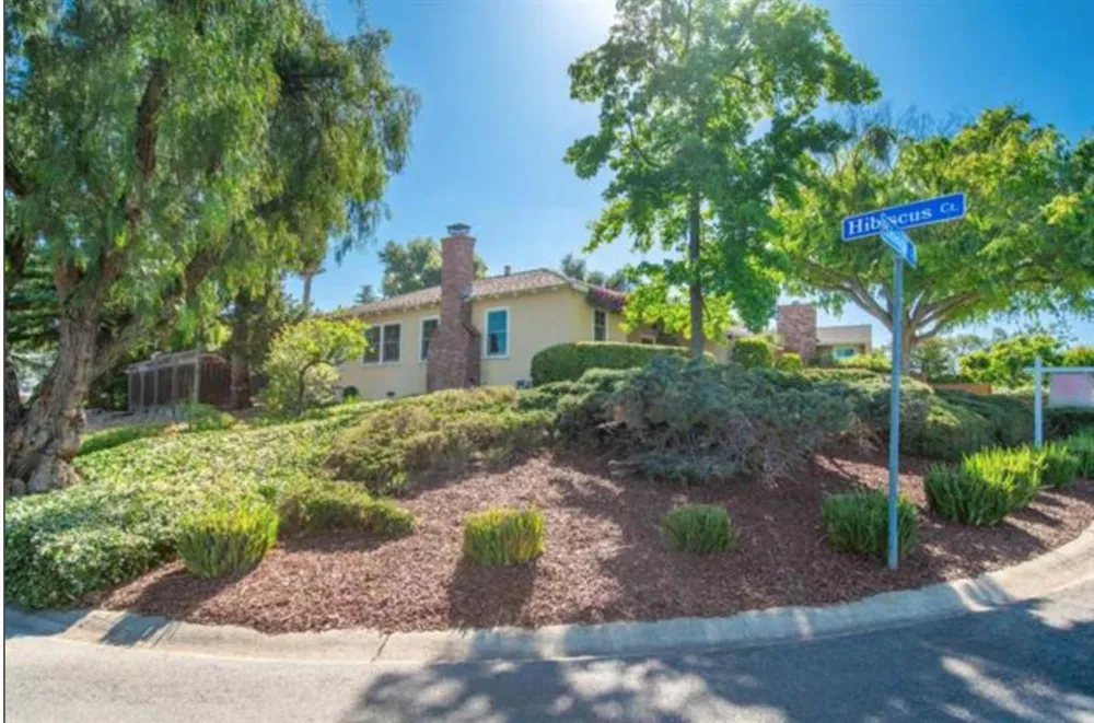 22071 Hibiscus Drive Cupertino, CA 95014