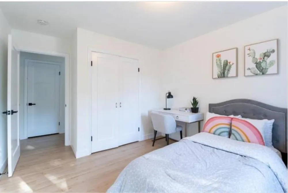 22071 Hibiscus Drive Cupertino, CA 95014