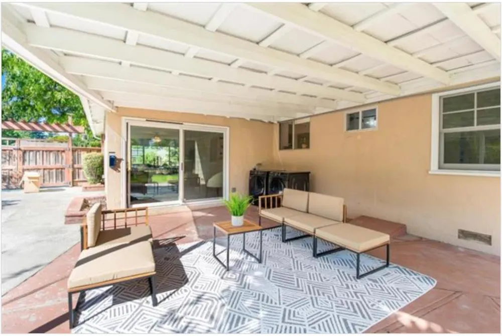 22071 Hibiscus Drive Cupertino, CA 95014