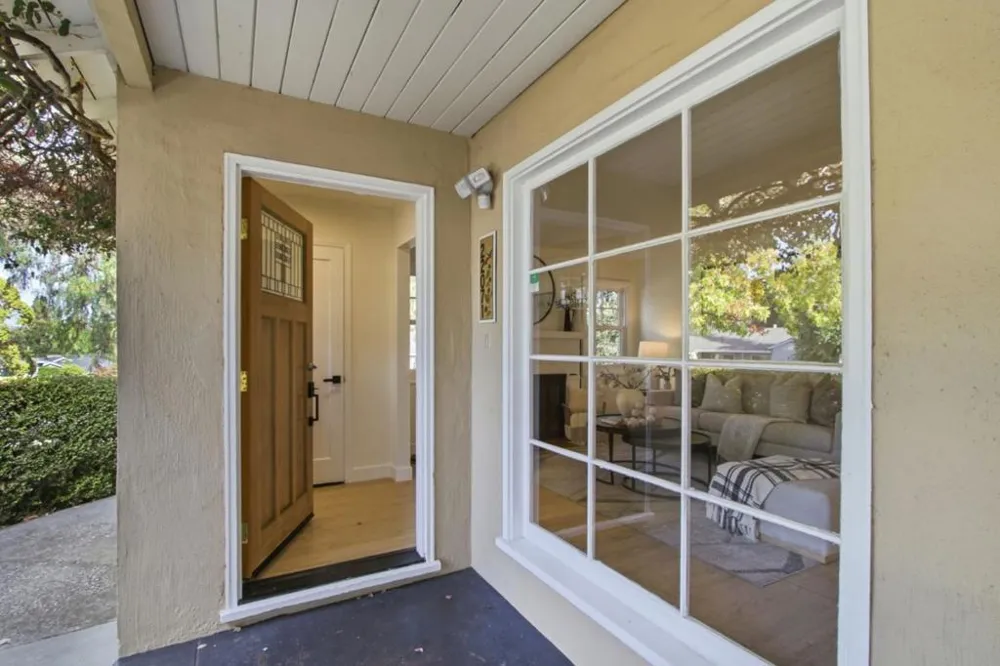 22071 Hibiscus Drive Cupertino, CA 95014