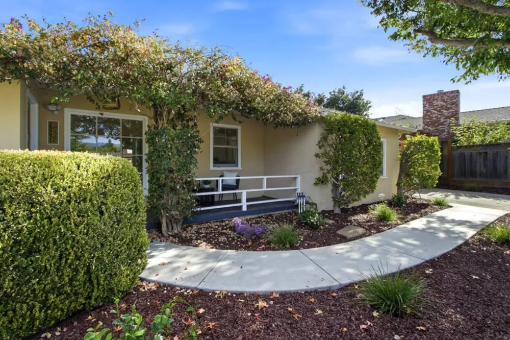 22071 Hibiscus Drive Cupertino, CA 95014