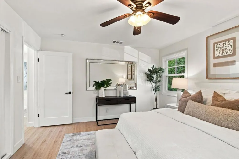 22071 Hibiscus Drive Cupertino, CA 95014