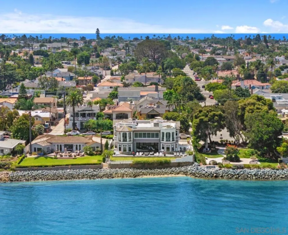 501 1st St Coronado, CA 92118