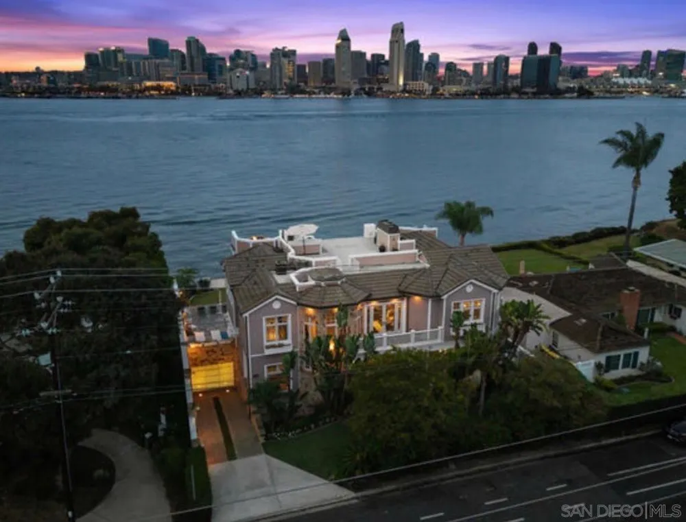 501 1st St Coronado, CA 92118
