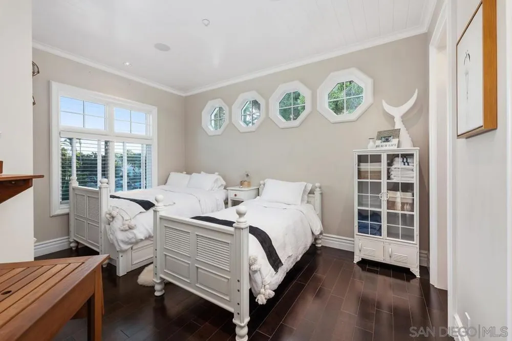501 1st St Coronado, CA 92118