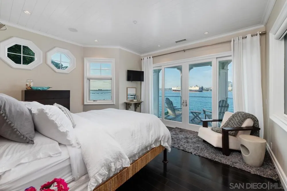 501 1st St Coronado, CA 92118