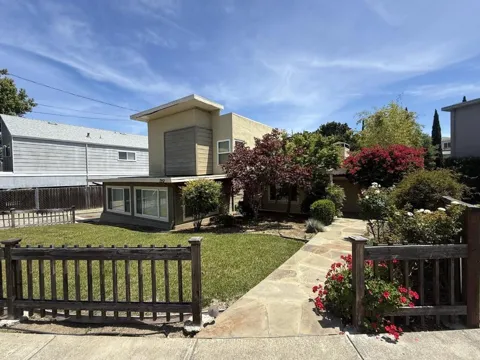 1257 Magnolia