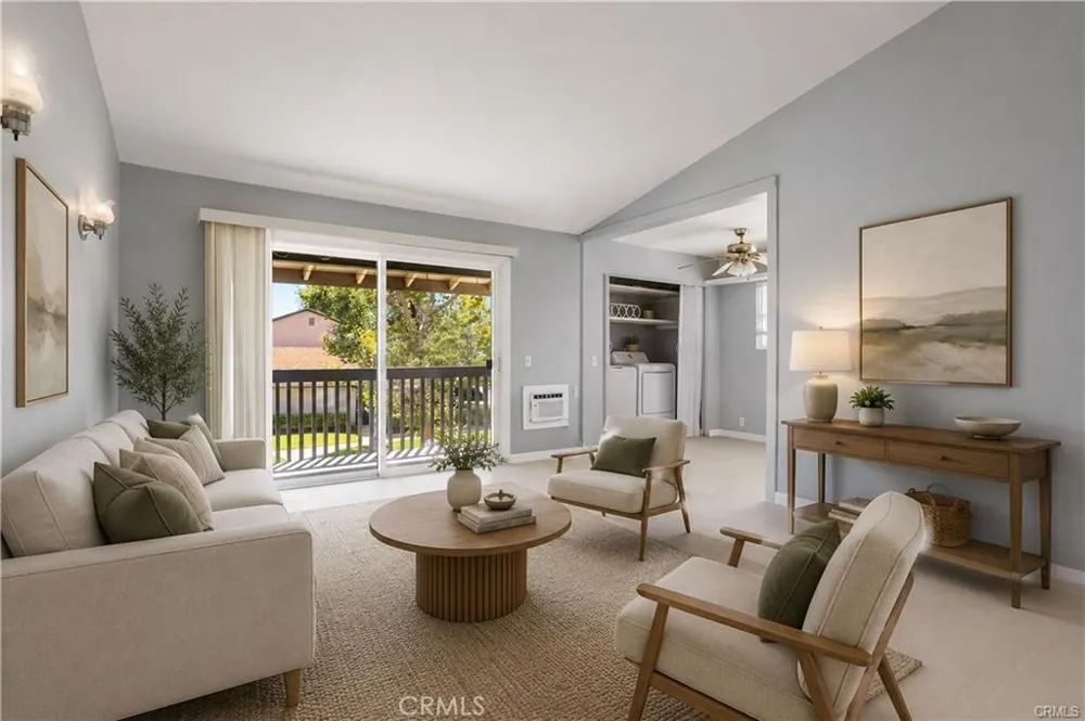 23232 Orange Avenue #2 Lake Forest, CA 92630