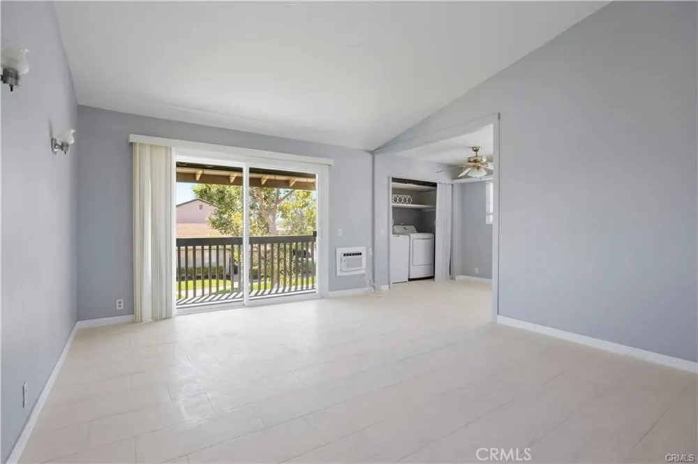 23232 Orange Avenue #2 Lake Forest, CA 92630