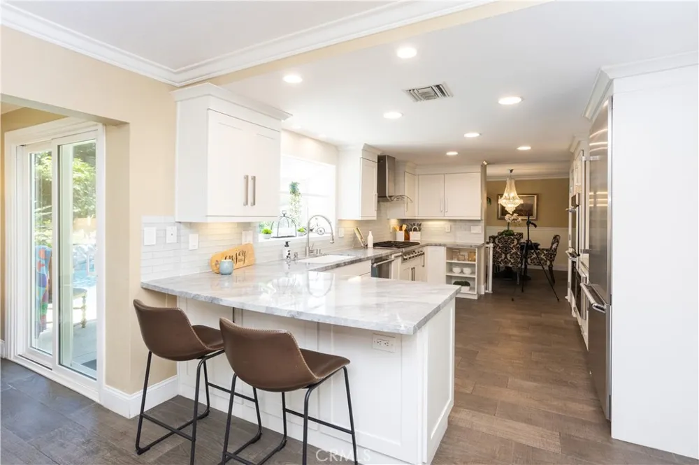 8505 E Meadowridge Anaheim Hills, CA 92808