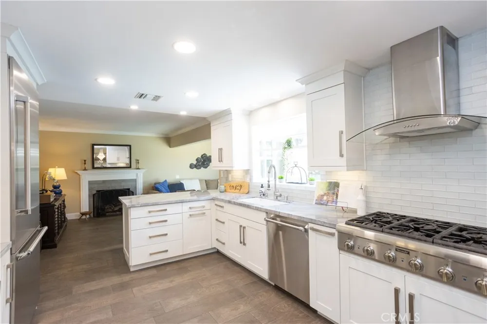 8505 E Meadowridge Anaheim Hills, CA 92808