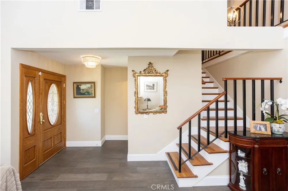 8505 E Meadowridge Anaheim Hills, CA 92808