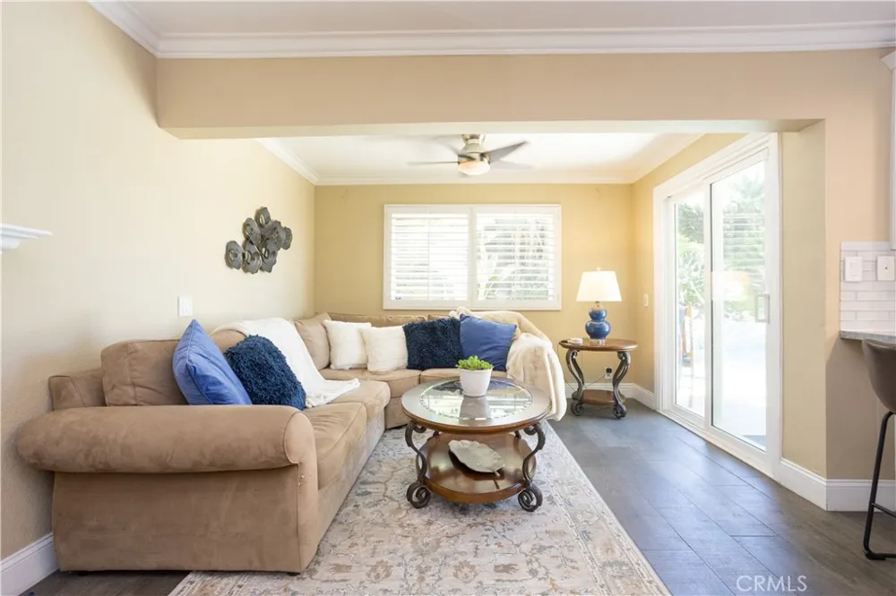 8505 E Meadowridge Anaheim Hills, CA 92808