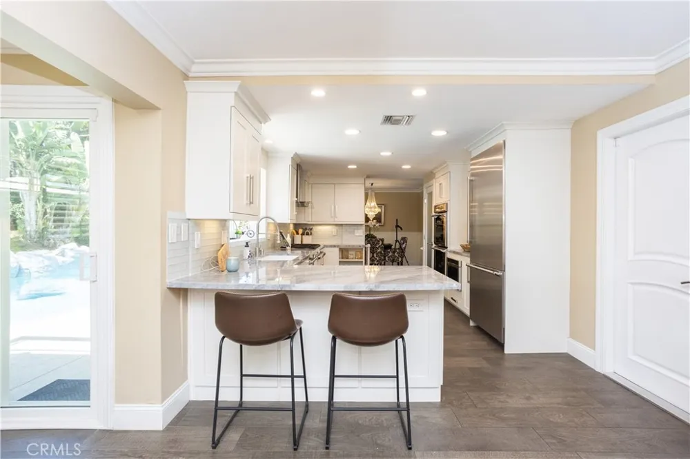 8505 E Meadowridge Anaheim Hills, CA 92808