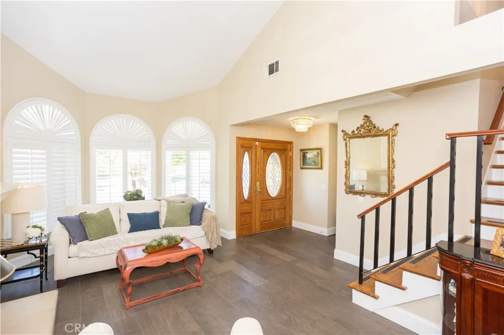 8505 E Meadowridge Anaheim Hills, CA 92808