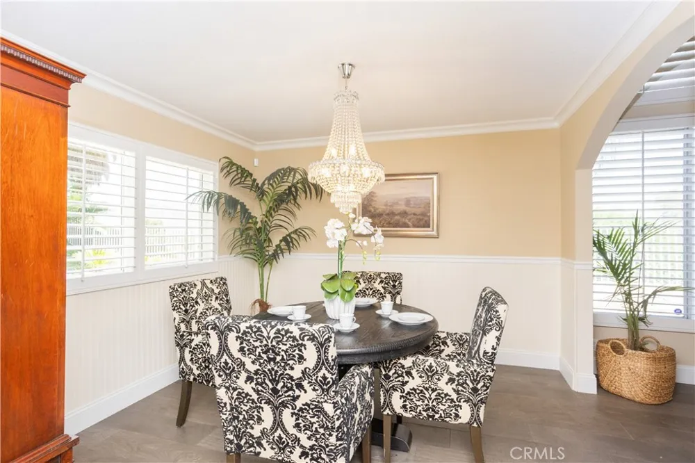 8505 E Meadowridge Anaheim Hills, CA 92808