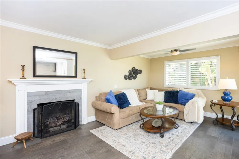 8505 E Meadowridge Anaheim Hills, CA 92808