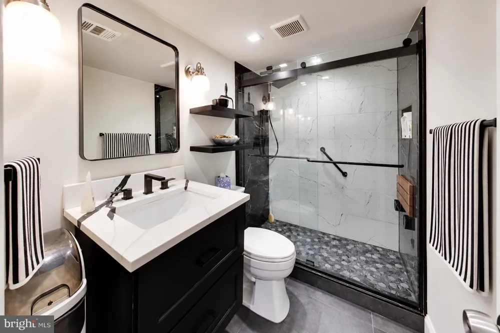 1912 T STREET NW #2 Washington, DC 20009
