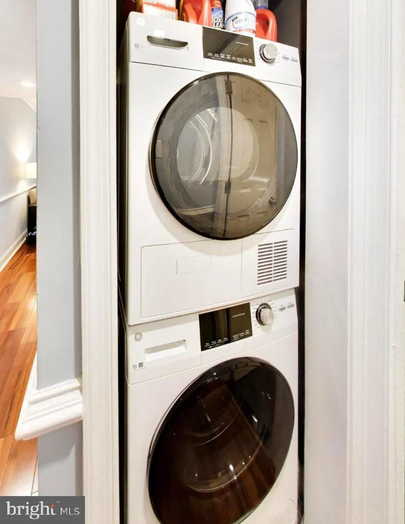1912 T STREET NW #2 Washington, DC 20009