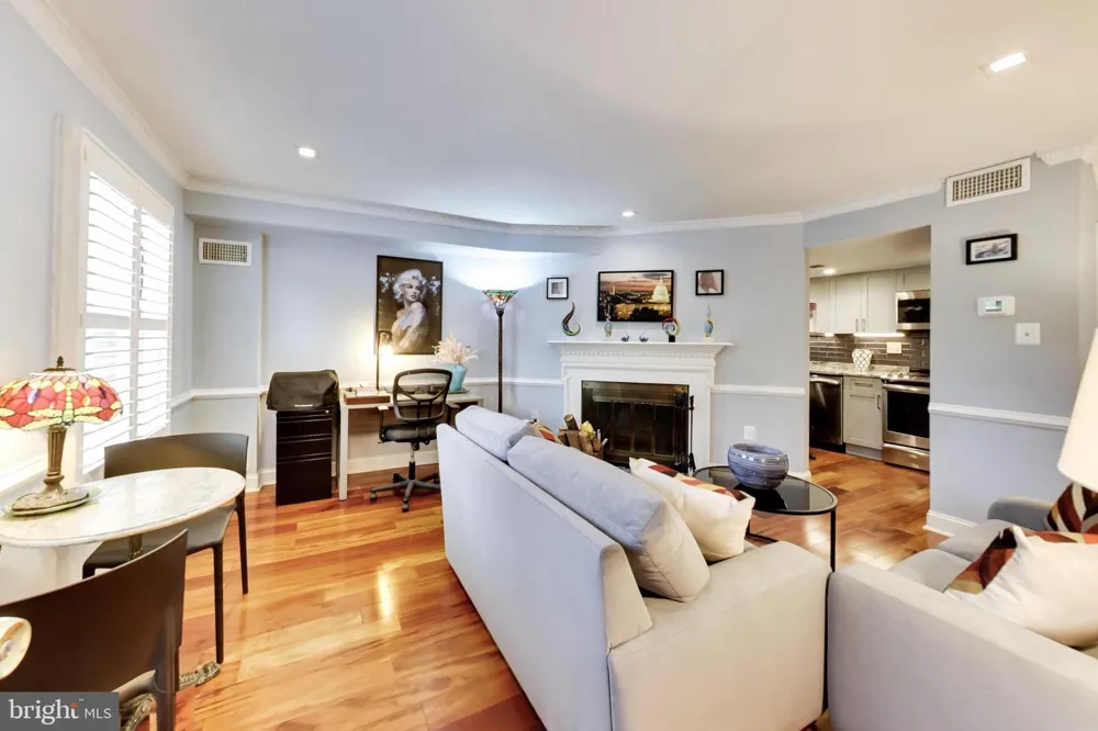 1912 T STREET NW #2 Washington, DC 20009