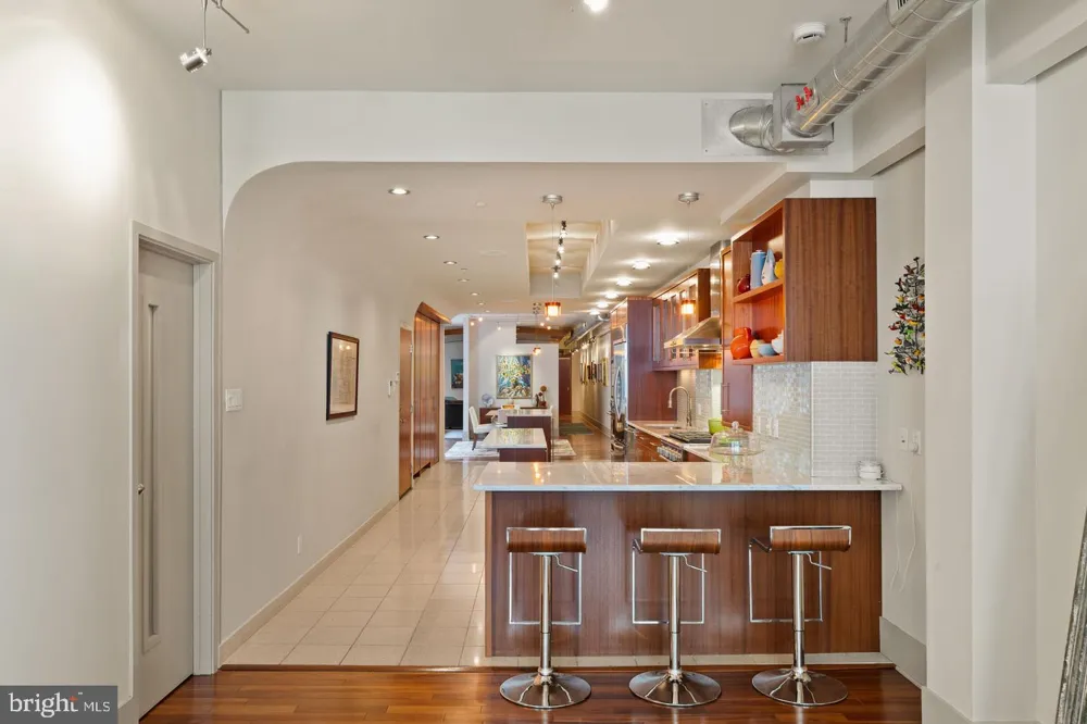 1606 CHESTNUT STREET #UNIT 2 Philadelphia, PA 19103