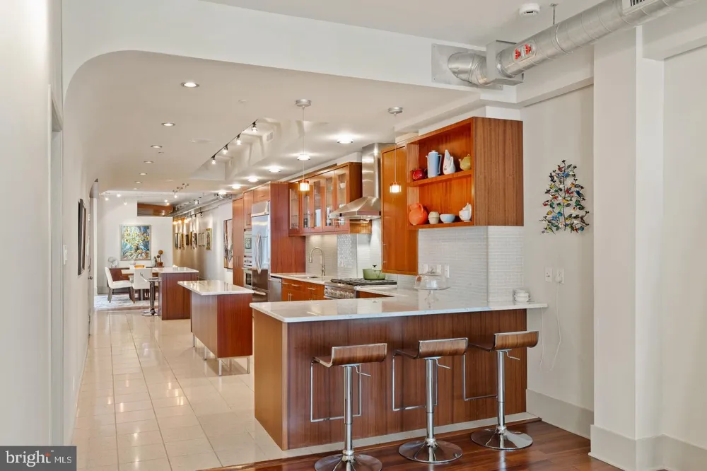 1606 CHESTNUT STREET #UNIT 2 Philadelphia, PA 19103