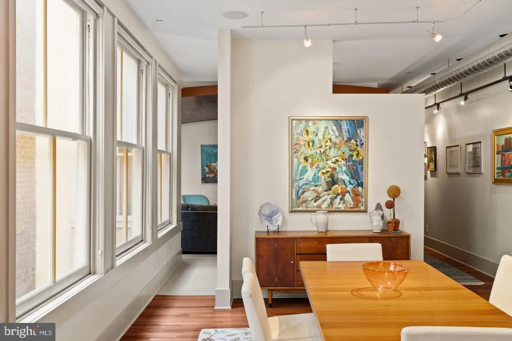 1606 CHESTNUT STREET #UNIT 2 Philadelphia, PA 19103
