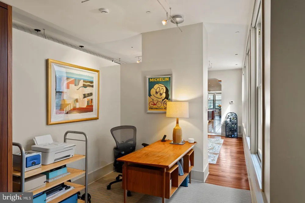 1606 CHESTNUT STREET #UNIT 2 Philadelphia, PA 19103