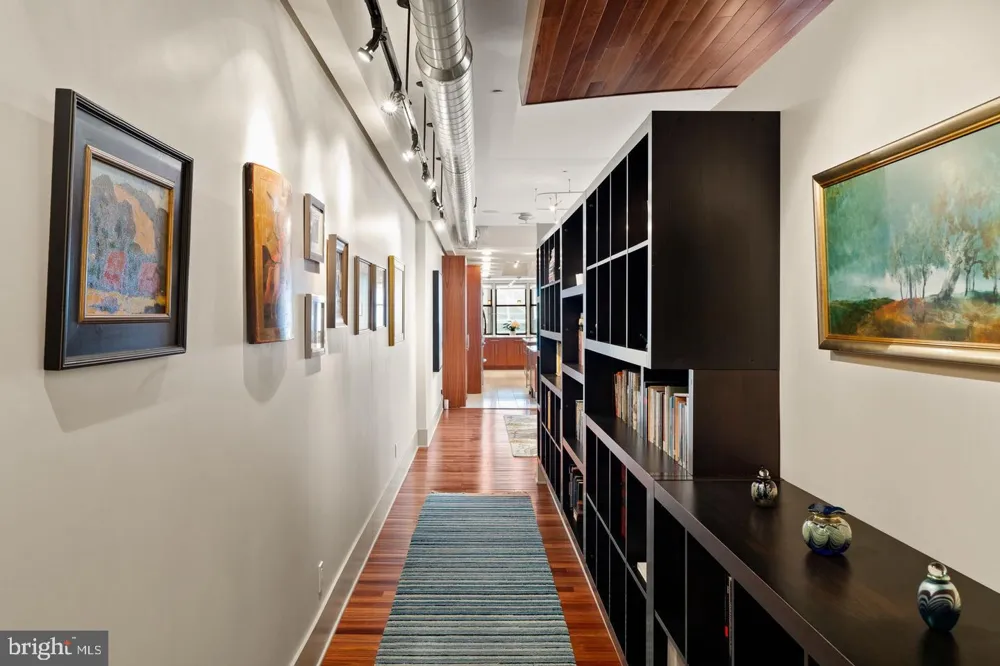1606 CHESTNUT STREET #UNIT 2 Philadelphia, PA 19103