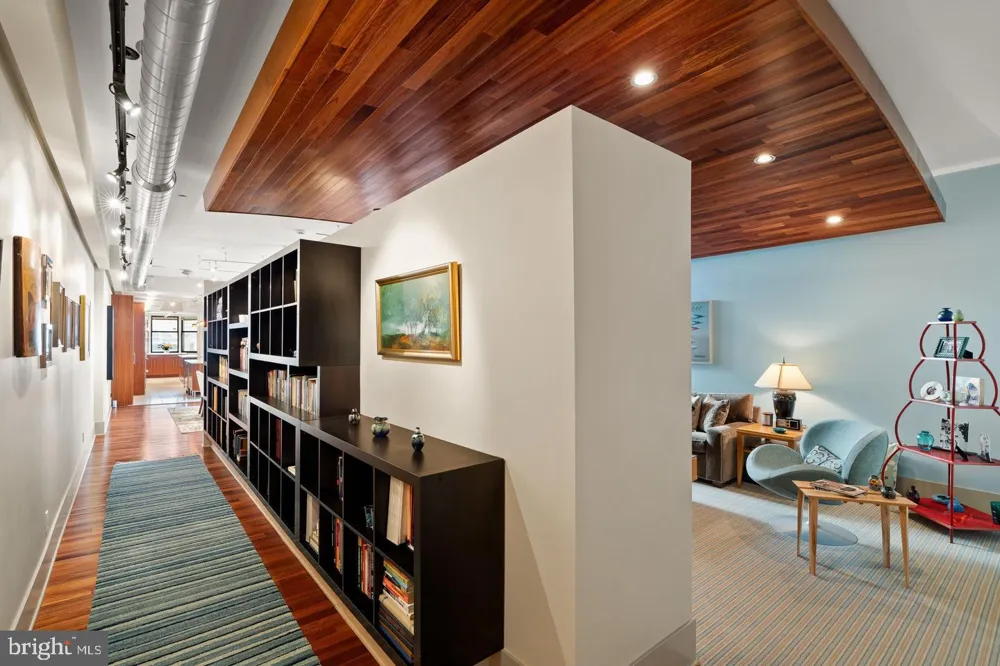 1606 CHESTNUT STREET #UNIT 2 Philadelphia, PA 19103