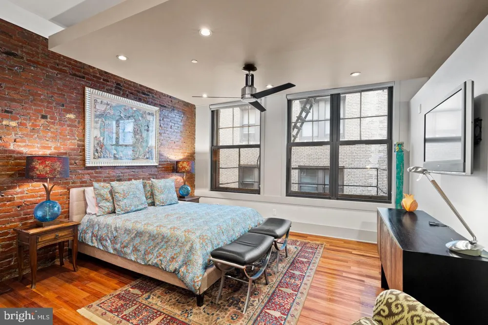 1606 CHESTNUT STREET #UNIT 2 Philadelphia, PA 19103