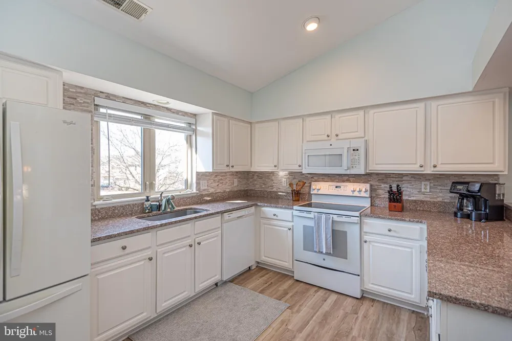 18565 ORTON CIRCLE #5 Lewes, DE 19958