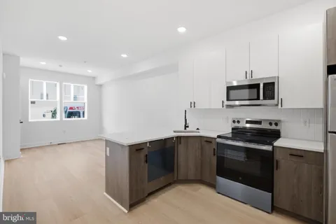 2253 12TH STREET #1