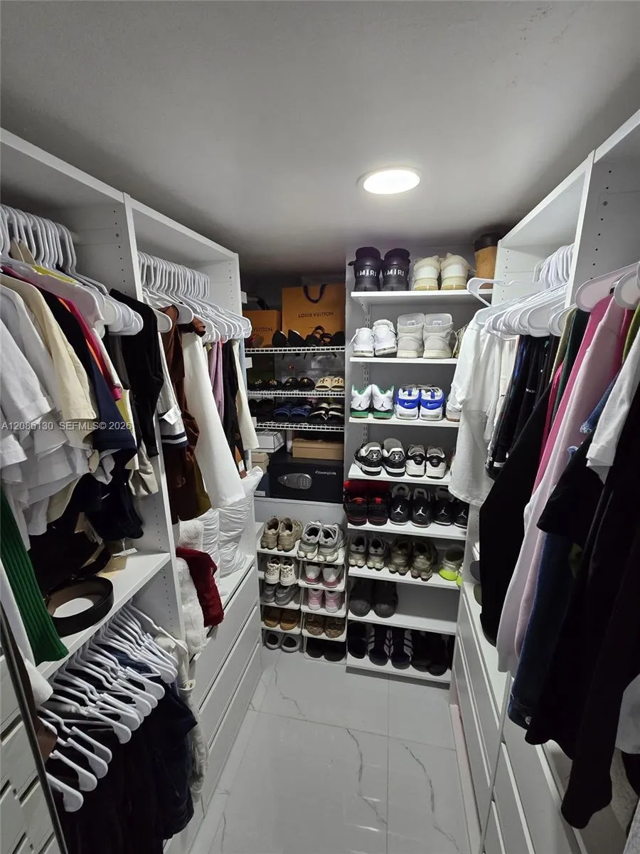 6620 W 2nd Ct #103 Hialeah, FL 33012