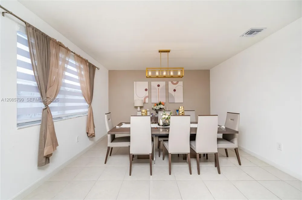 21325 SW 127th Ct Miami, FL 33177