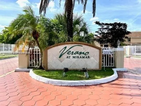 2257 SW 80th Ter #0
