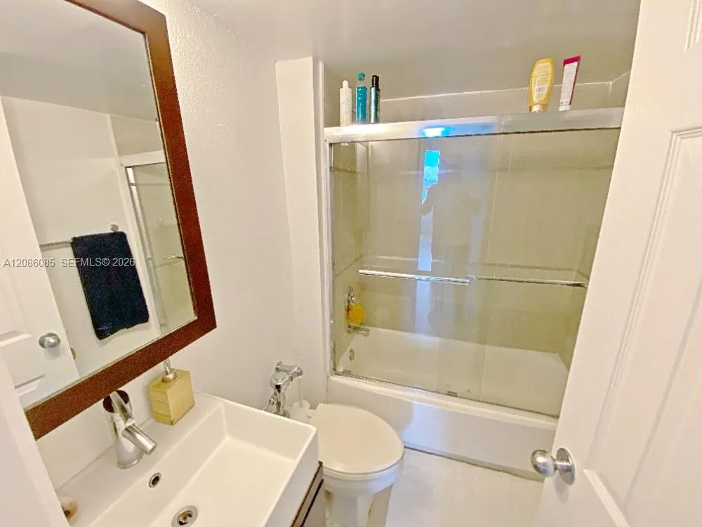 1500 Bay Rd #1222S Miami Beach, FL 33139