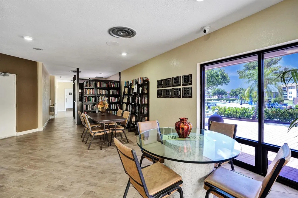 9540 SUNRISE LAKES BOULEVARD #303 Sunrise, FL 33322