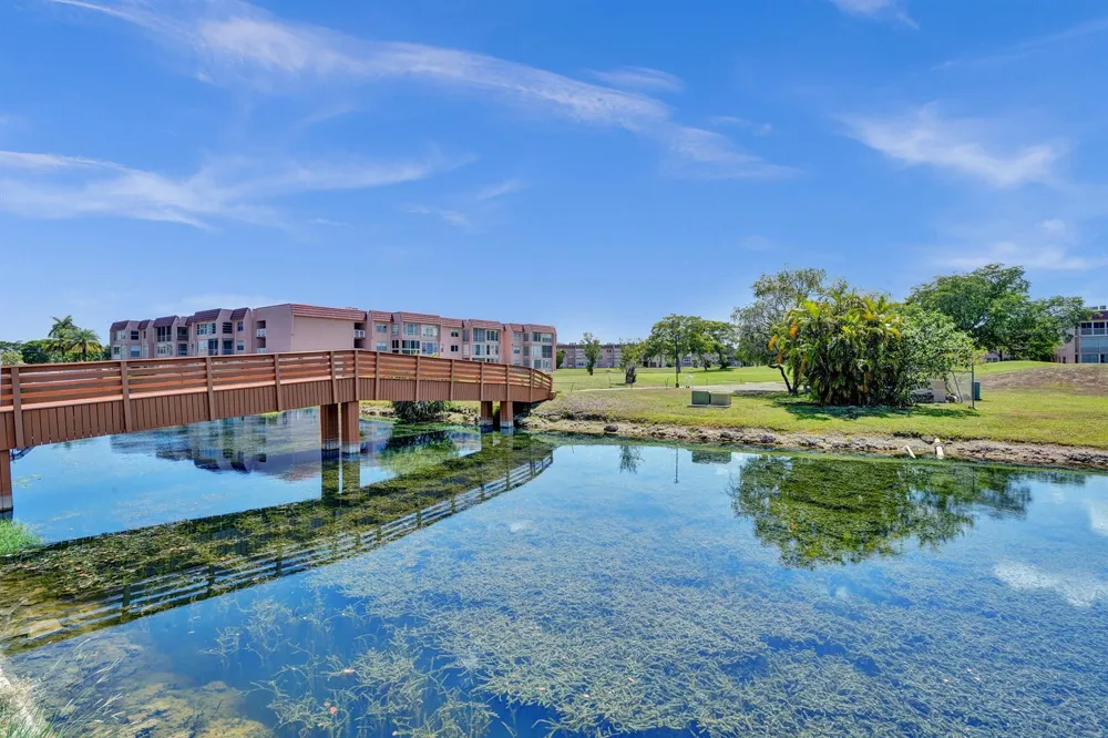9540 SUNRISE LAKES BOULEVARD #303 Sunrise, FL 33322