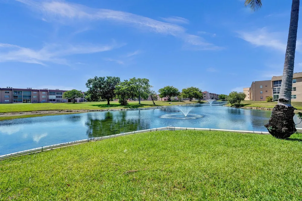 9540 SUNRISE LAKES BOULEVARD #303 Sunrise, FL 33322