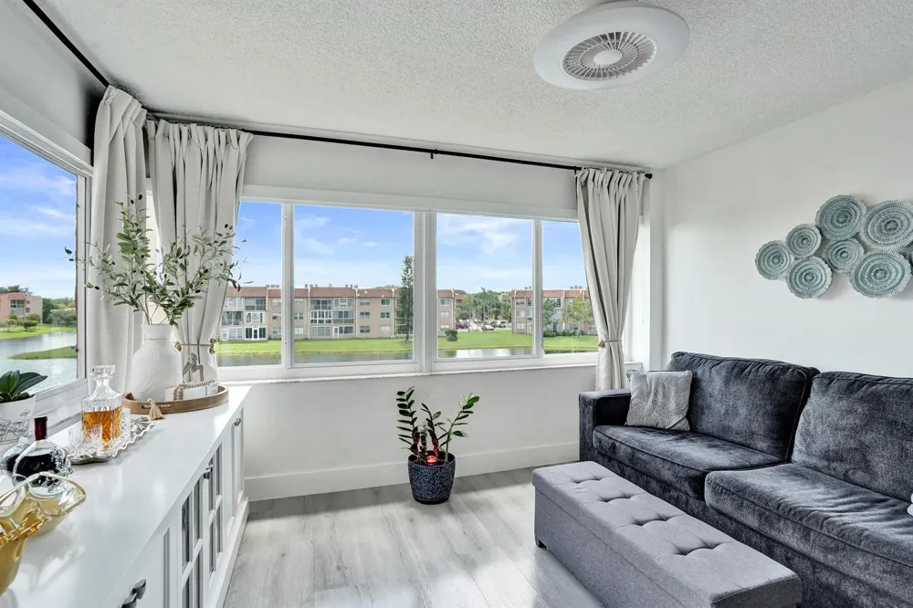9540 SUNRISE LAKES BOULEVARD #303 Sunrise, FL 33322