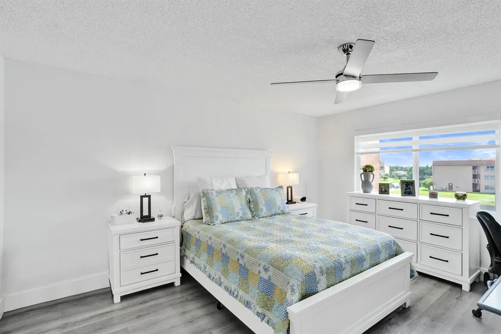 9540 SUNRISE LAKES BOULEVARD #303 Sunrise, FL 33322